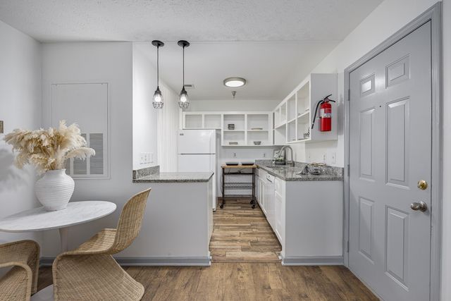 1808 State St Apt 113, Nashville, TN 37203