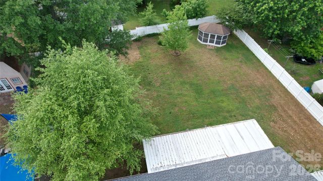 204 Clinton Avenue, Clover, SC 29710