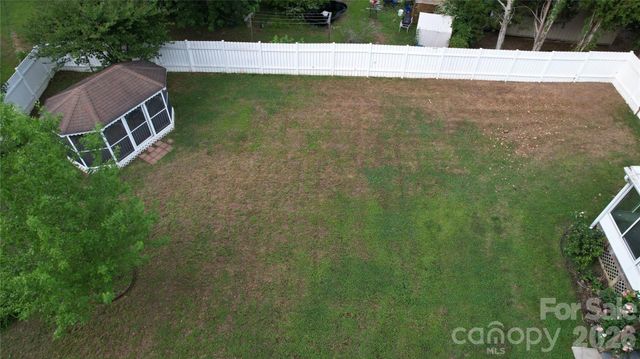 204 Clinton Avenue, Clover, SC 29710