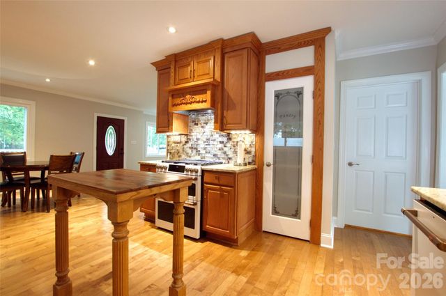 204 Clinton Avenue, Clover, SC 29710