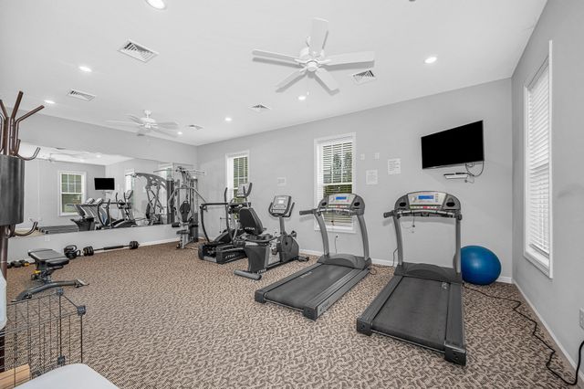 320 Martins Landing 209, North Reading, MA 01864