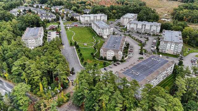 320 Martins Landing 209, North Reading, MA 01864
