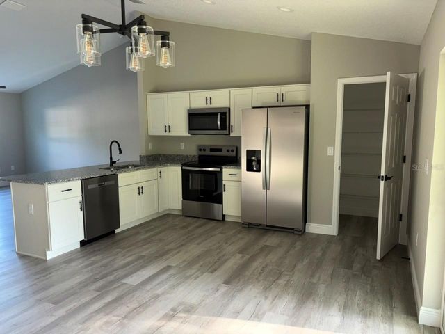 6373 N EARLSHIRE TERRACE, Dunnellon, FL 34434