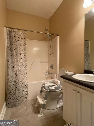 2031 Pinemount Boulevard, Statesboro, GA 30461