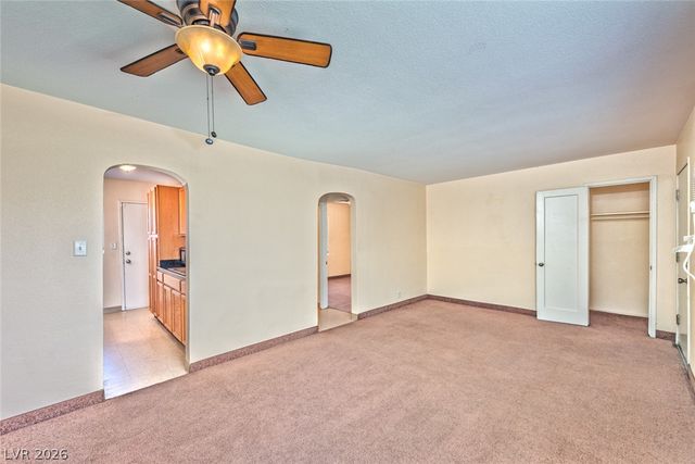 220 North 10th Street 7, Las Vegas, NV 89101