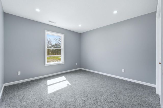 3821 Clermont Avenue, Fort Wayne, IN 46806