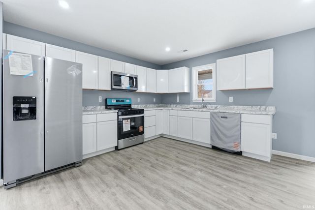 3821 Clermont Avenue, Fort Wayne, IN 46806