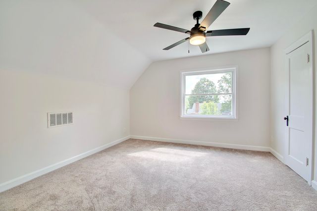 797 Highland Avenue, Fort Wright, KY 41011