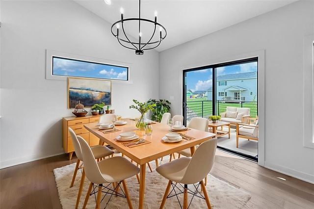 140 NW Crabtree Lane, Waukee, IA 50263