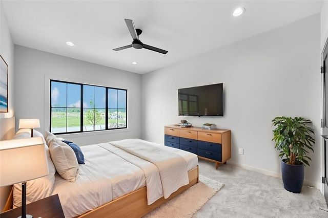 140 NW Crabtree Lane, Waukee, IA 50263