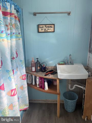 90 CHERRY ALY, Stevens, PA 17578