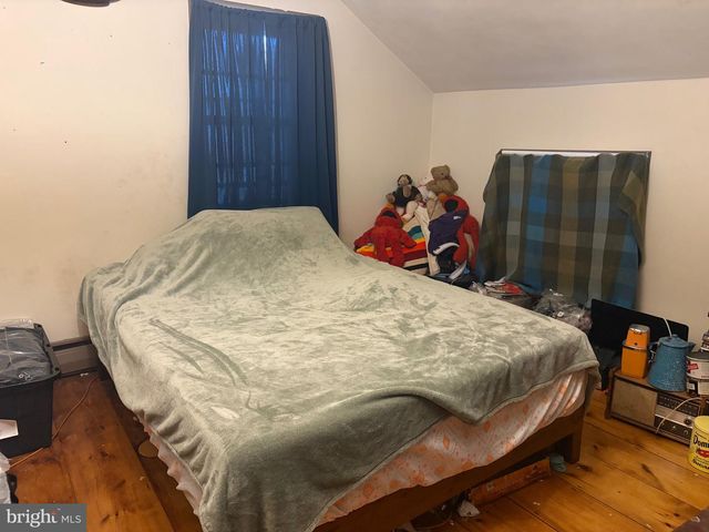 90 CHERRY ALY, Stevens, PA 17578