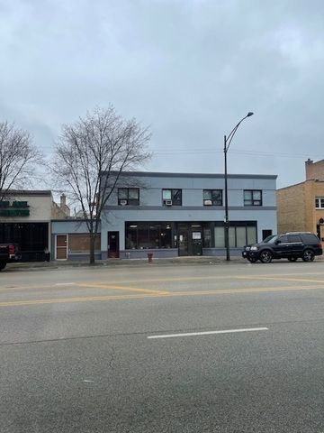 6444 N Milwaukee Avenue, Chicago, IL 60631