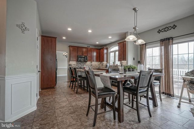 118 DELAWARE XING, Swedesboro, NJ 08085