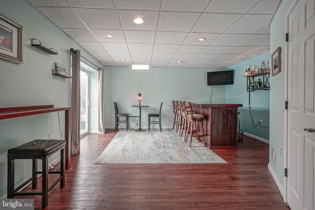 118 DELAWARE XING, Swedesboro, NJ 08085