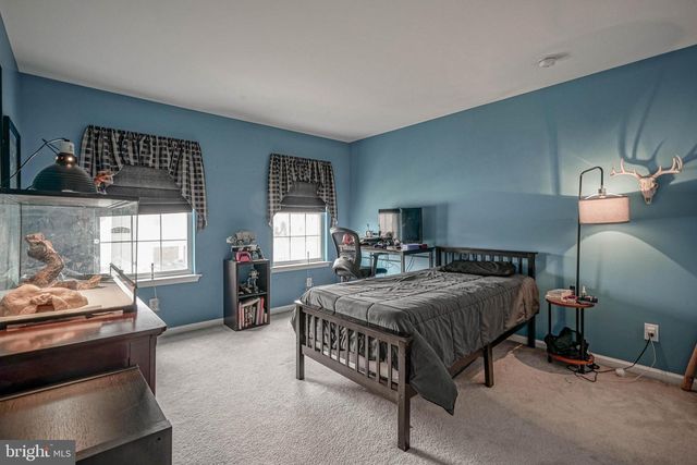 118 DELAWARE XING, Swedesboro, NJ 08085