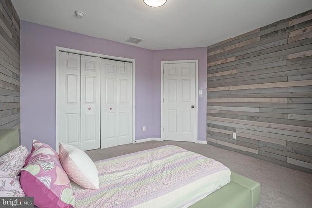 118 DELAWARE XING, Swedesboro, NJ 08085