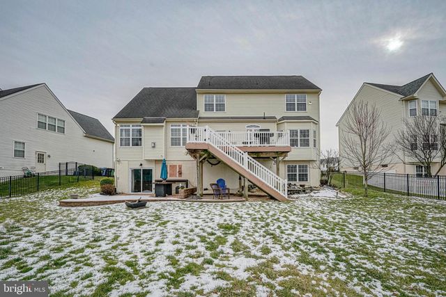 118 DELAWARE XING, Swedesboro, NJ 08085