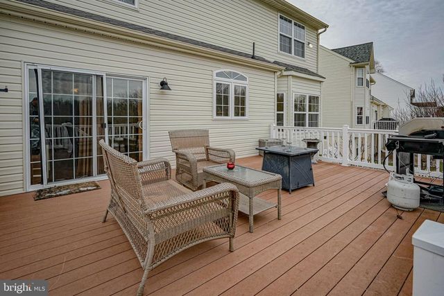 118 DELAWARE XING, Swedesboro, NJ 08085