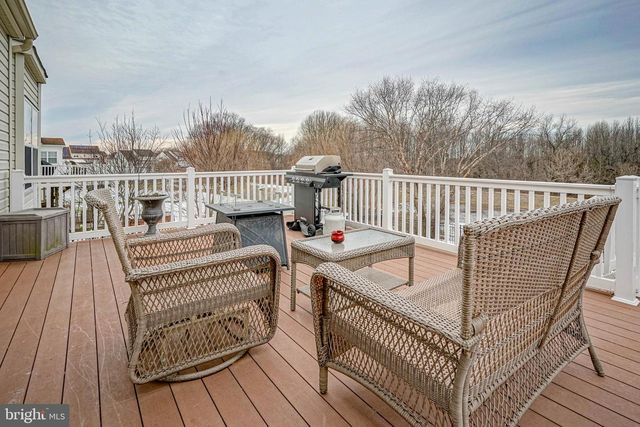 118 DELAWARE XING, Swedesboro, NJ 08085