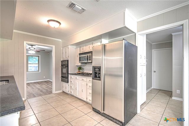 3010 Hemlock Boulevard, Temple, TX 76502