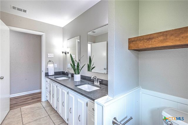 3010 Hemlock Boulevard, Temple, TX 76502