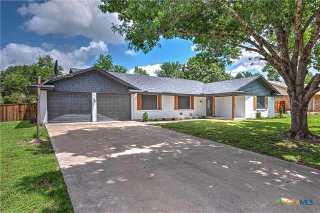 3010 Hemlock Boulevard, Temple, TX 76502
