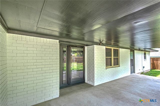 3010 Hemlock Boulevard, Temple, TX 76502