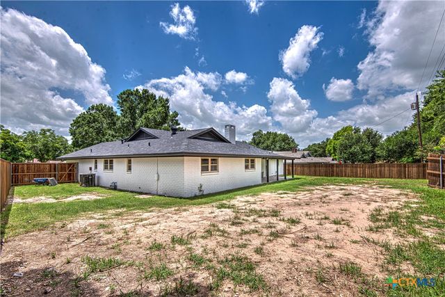 3010 Hemlock Boulevard, Temple, TX 76502