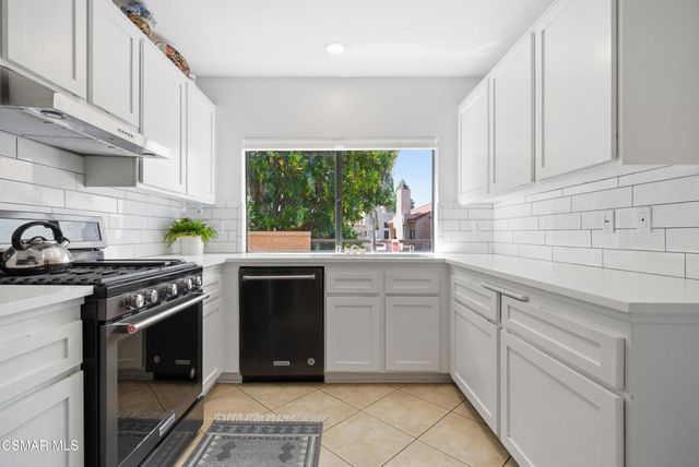 211 Mcafee Court, Thousand Oaks, CA 91360