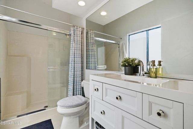211 Mcafee Court, Thousand Oaks, CA 91360