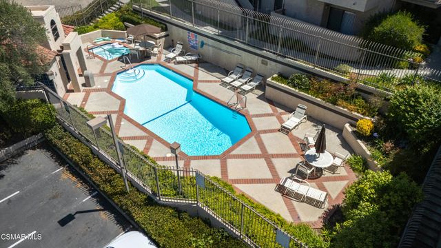 211 Mcafee Court, Thousand Oaks, CA 91360