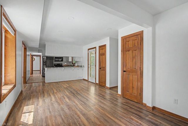 6495 Glenside Court CT, Gloucester, VA 23061