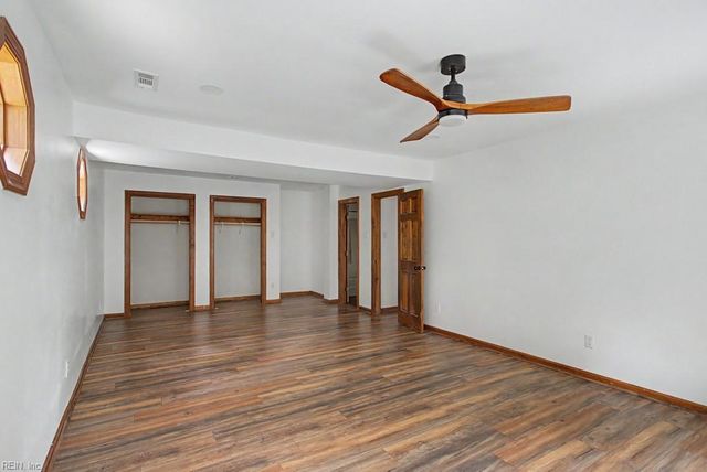 6495 Glenside Court CT, Gloucester, VA 23061