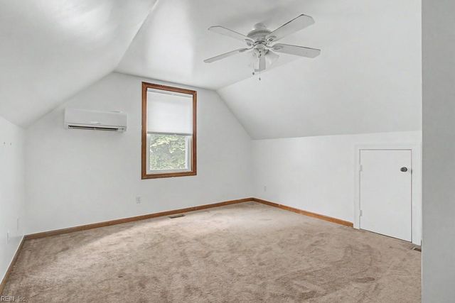 6495 Glenside Court CT, Gloucester, VA 23061