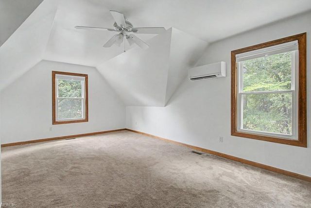 6495 Glenside Court CT, Gloucester, VA 23061