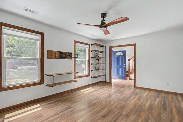 6495 Glenside Court CT, Gloucester, VA 23061