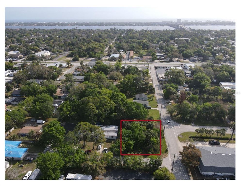 285 LINCOLN AVENUE, Ormond Beach, FL 32174