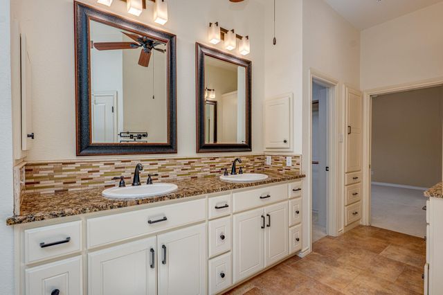 108 S El Reno CV, Lakeway, TX 78734