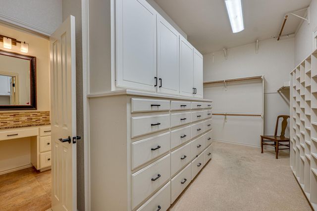 108 S El Reno CV, Lakeway, TX 78734