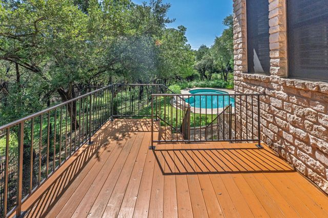 108 S El Reno CV, Lakeway, TX 78734