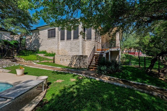 108 S El Reno CV, Lakeway, TX 78734