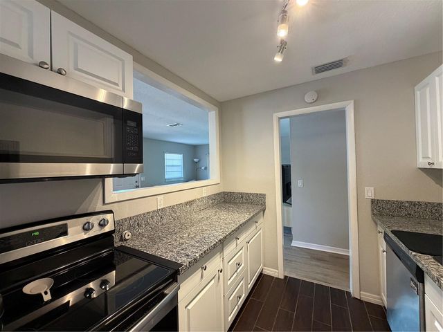 1720 W ARCH STREET, Tampa, FL 33607