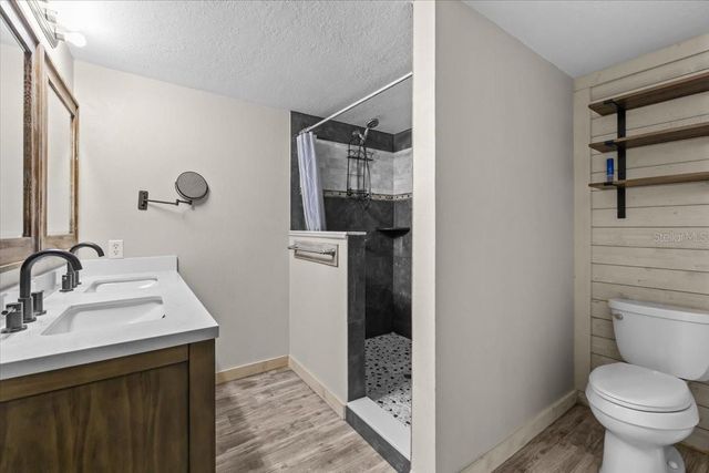 4805 COOPER ROAD, Plant City, FL 33565