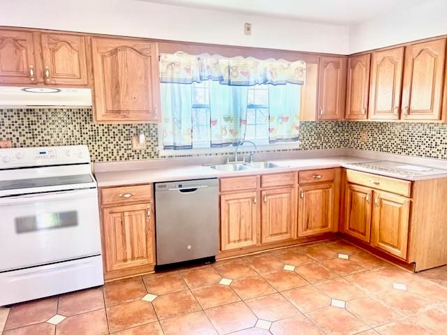 2209 S Inwood Drive, Huntington, WV 25701