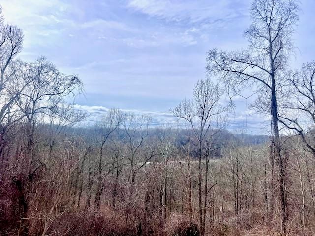 2209 S Inwood Drive, Huntington, WV 25701