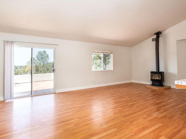 28684 Copper Creek Drive, Coarsegold, CA 93614