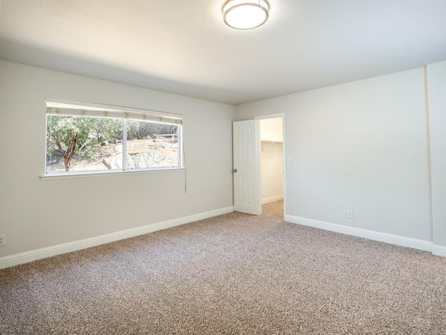 28684 Copper Creek Drive, Coarsegold, CA 93614