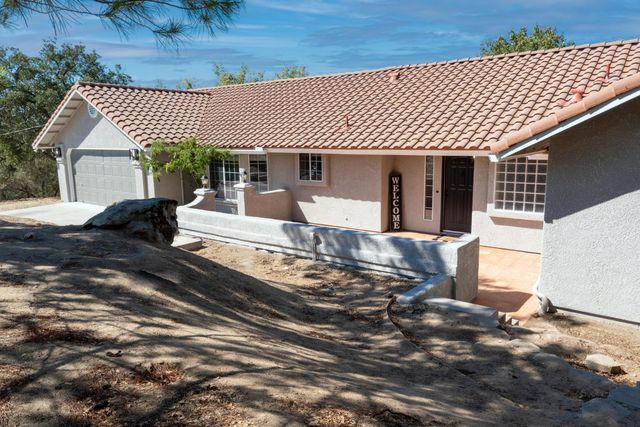 28684 Copper Creek Drive, Coarsegold, CA 93614