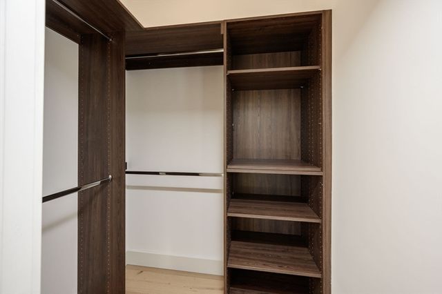 21 Tanglewood Road 1, Boston, MA 02124